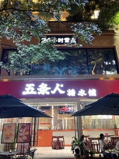 昆明一座让人流连忘返的城市,被低估的旅游城市昆明
