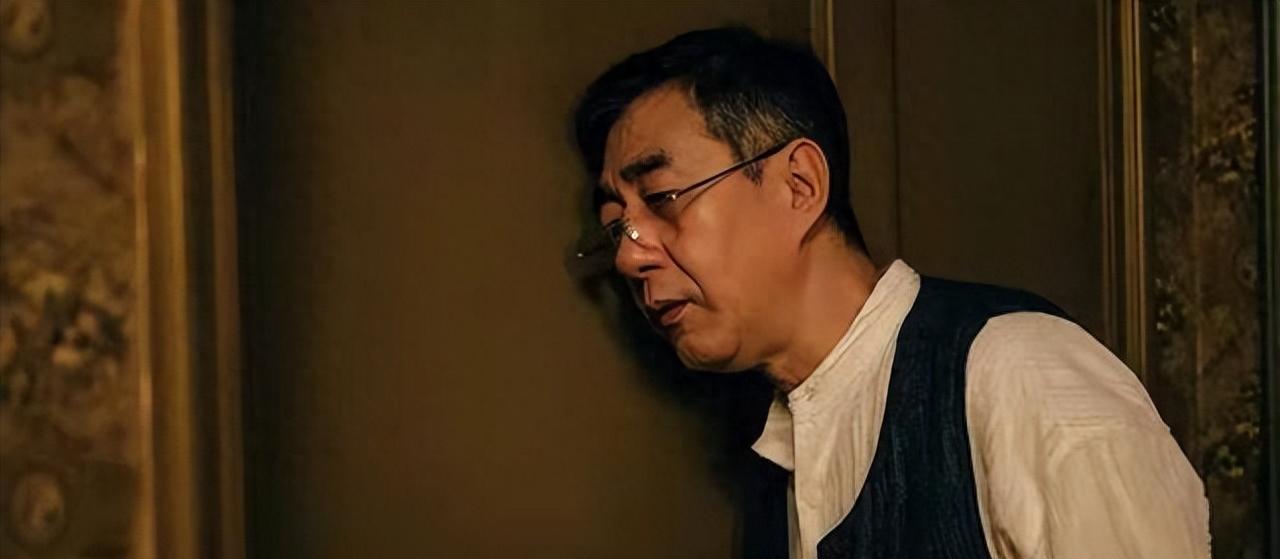 公公耐不住寂寞，儿媳妇知道后主动帮忙，最后被抓！