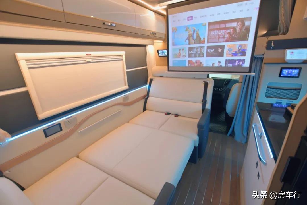 最新款进口顶级依维柯b型房车,依维柯房车推荐10万到20万之间7座