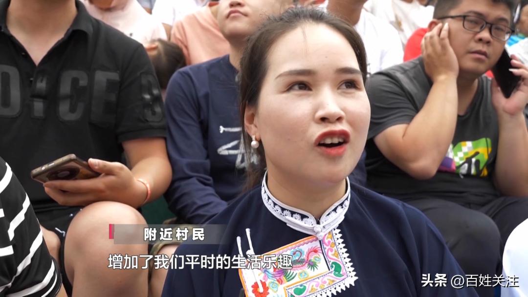 跨越2130公里！巴特尔现身贵州“村BA”：这么大规模的乡村球赛，我第一次见