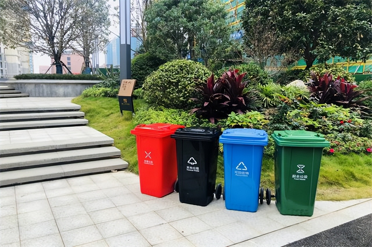 户外垃圾桶造型,户外垃圾桶图片大全