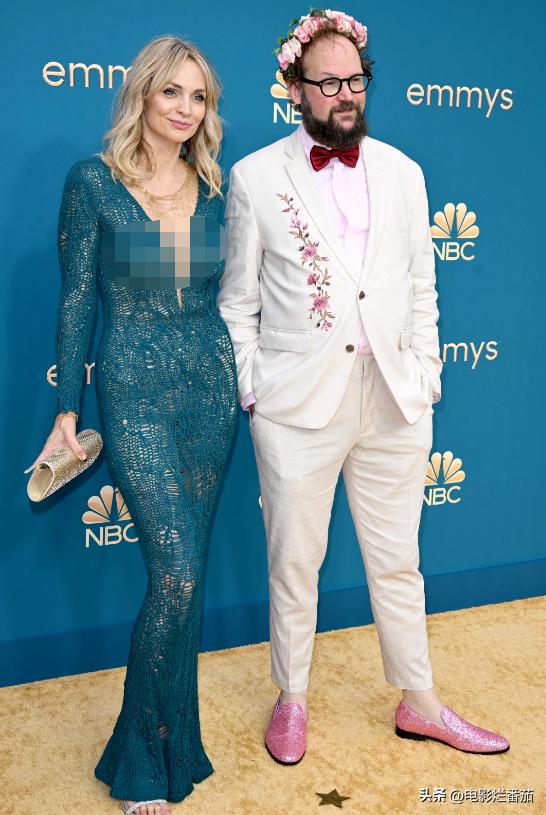 艾美奖红毯怪奇物语,艾美奖红毯走法