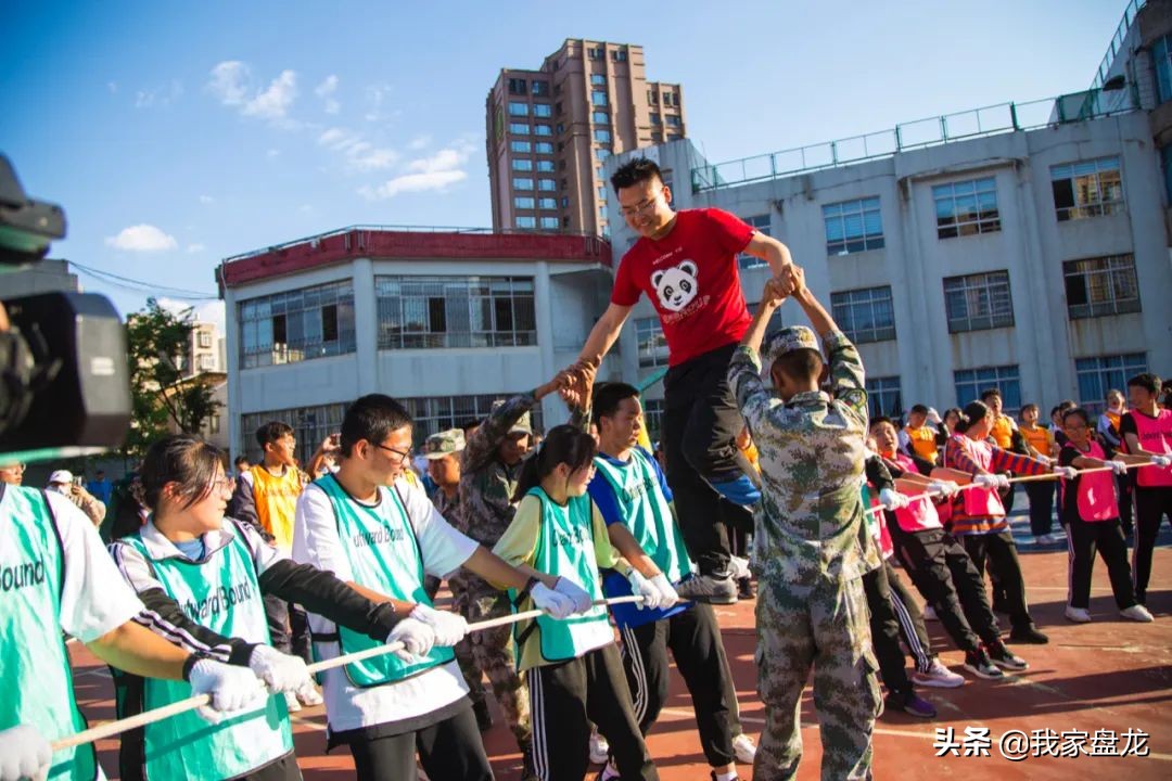 爱打篮球能考什么学校,爱打篮球吗