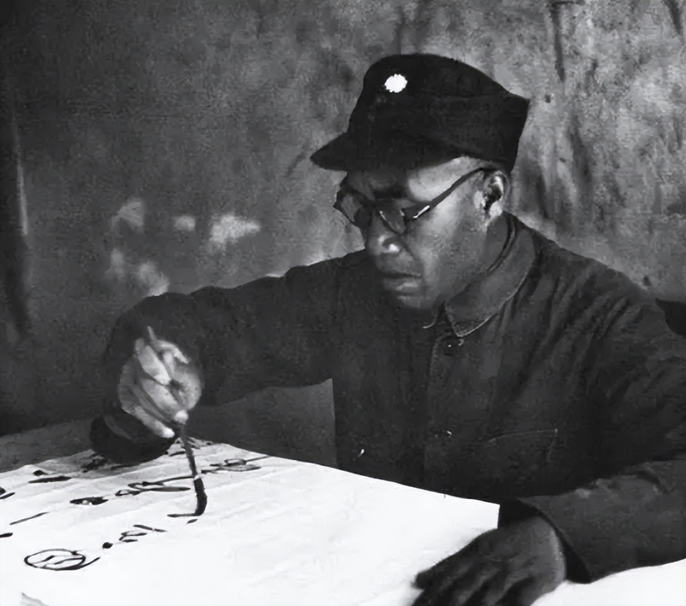 美国记者史沫特,美国记者史沫特莱采访