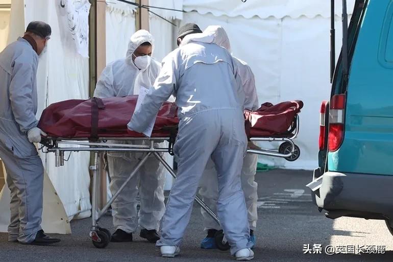 接种新冠疫苗回国免除隔离,转机回国隔离最新规定