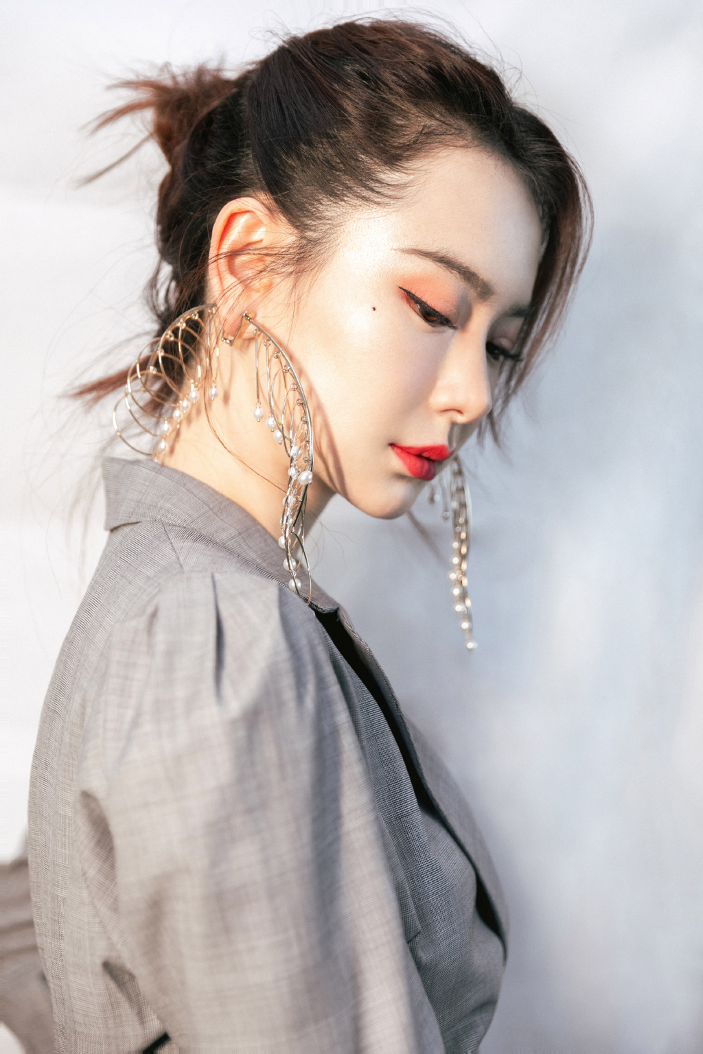 女人过了四十戴什么好,40岁女人怎么戴饰品才好看