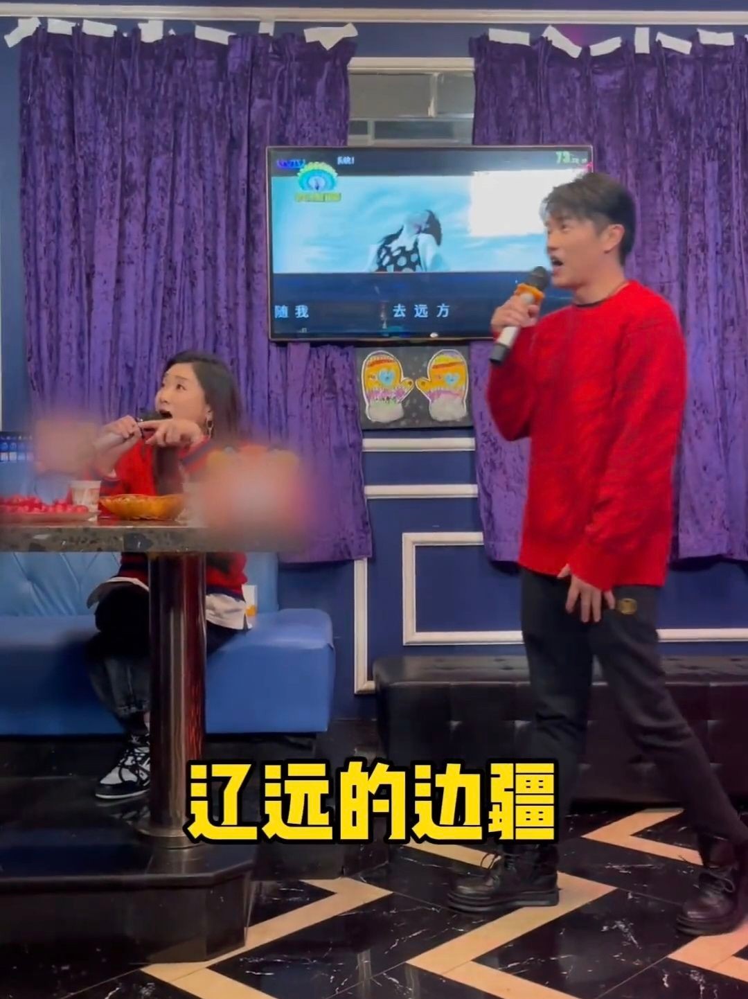 凤凰传奇原唱在ktv唱自己的歌,凤凰传奇ktv评分