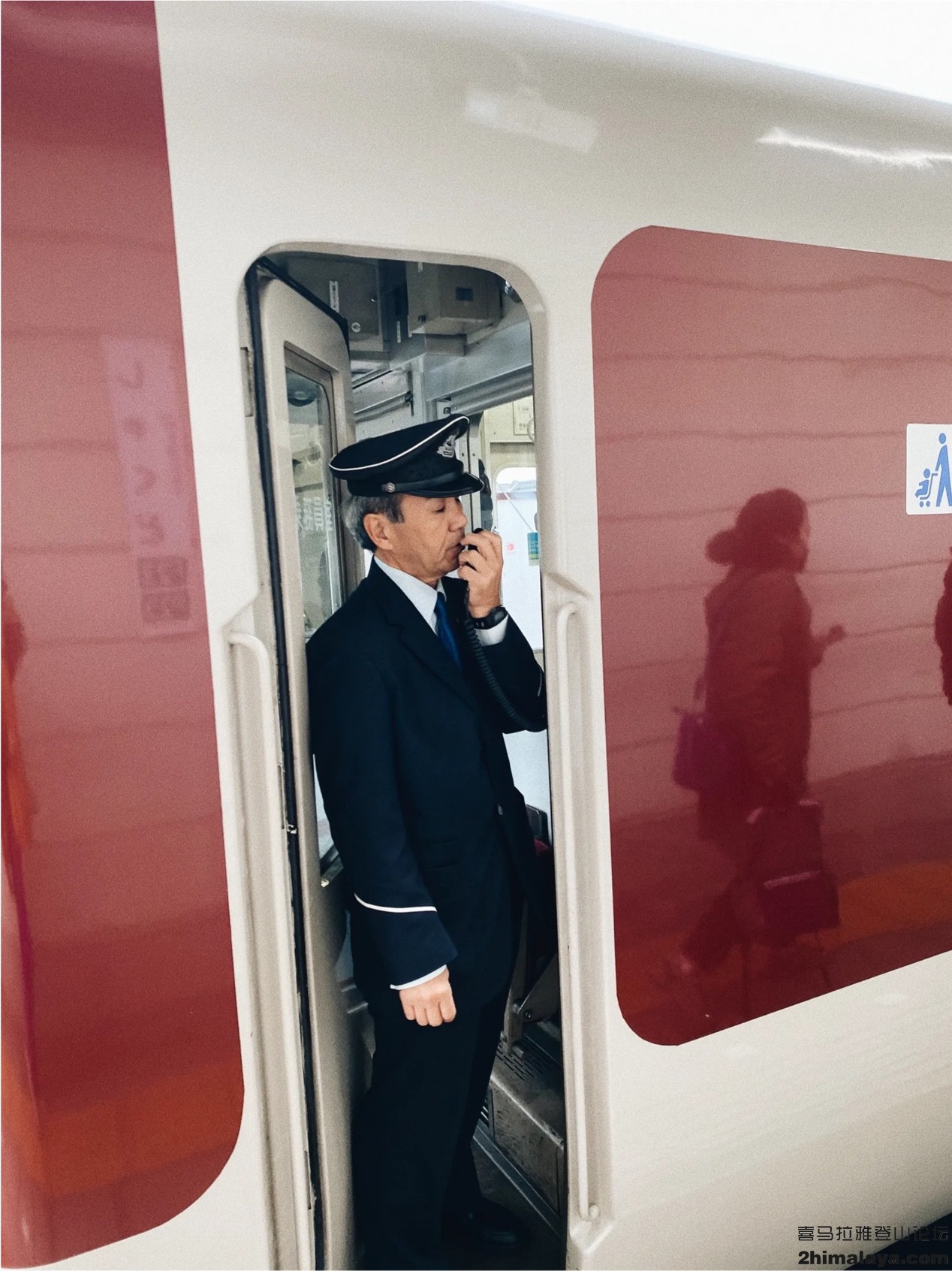 [日]与本宫地区最后一名修玄道僧侣徒步远古的日本朝圣之路