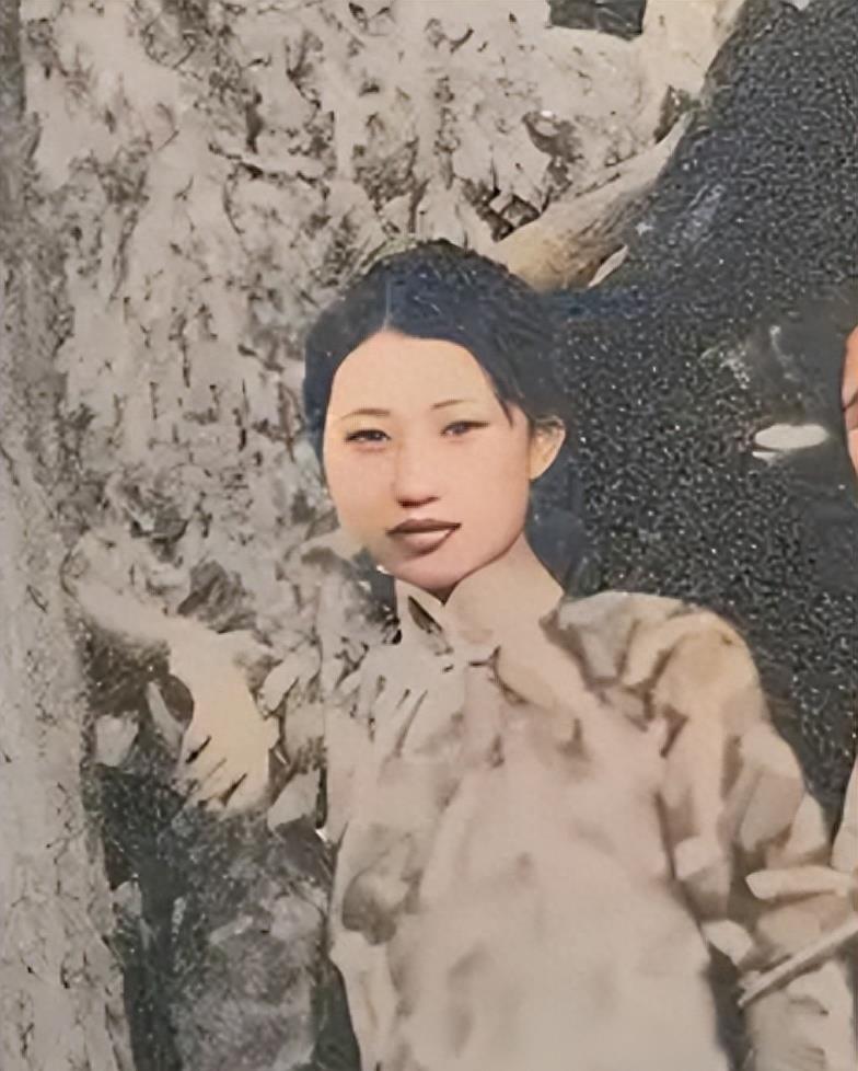 “惊艳香山，美女嫂子1928年珍贵照片首曝光！”