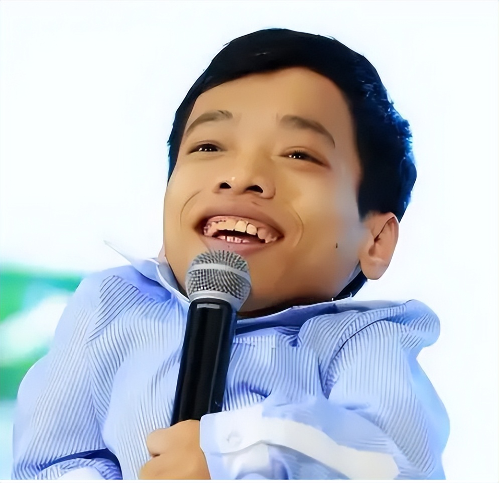 李创利16岁,广东小伙李创利