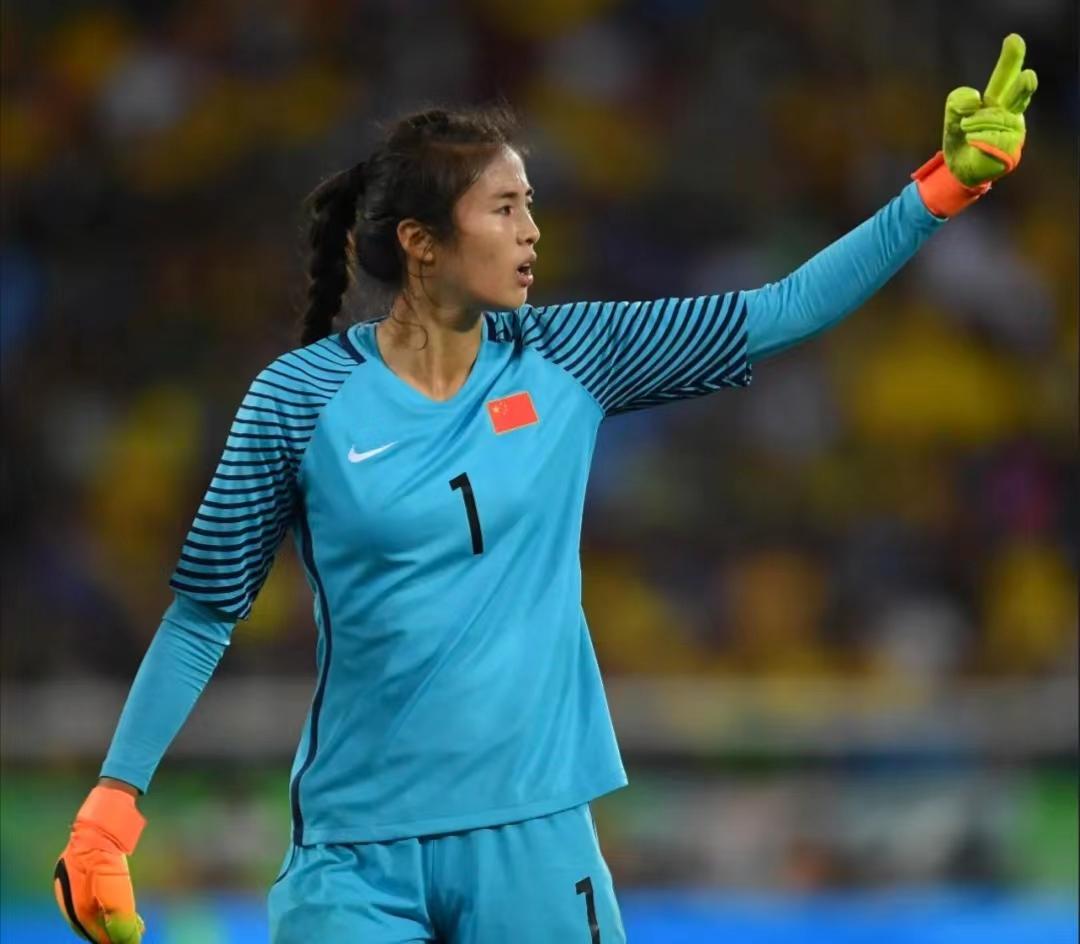 赵丽娜退役后还有没有工资,赵丽娜谈退役会离开足球吗