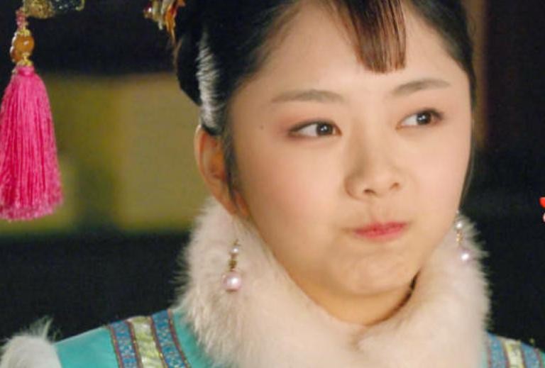 谭松韵从淳贵人到女飞行员,谭松韵是不是甄嬛传的淳贵人
