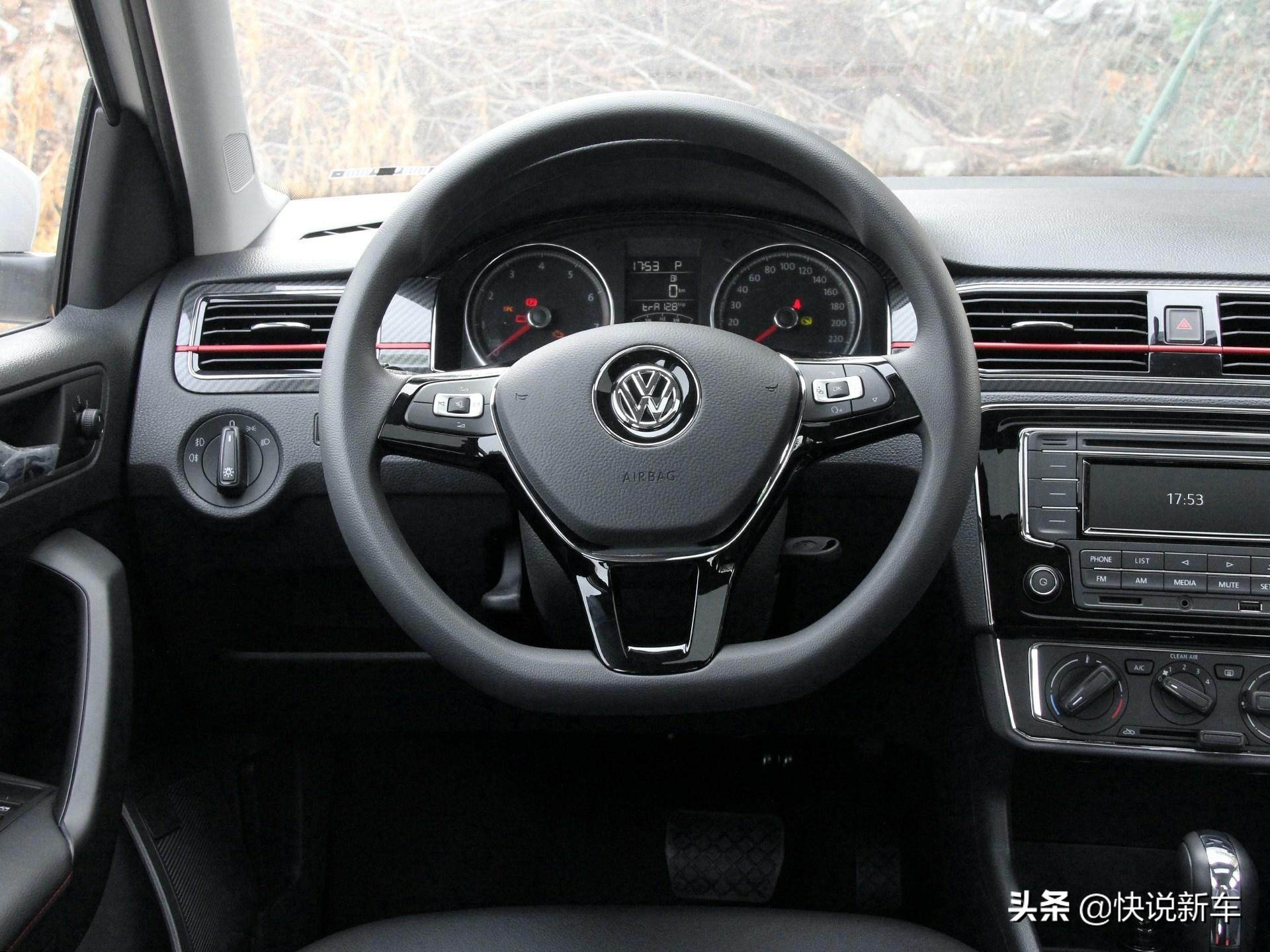 买车我选性价比高的桑塔纳,2021款桑塔纳实车