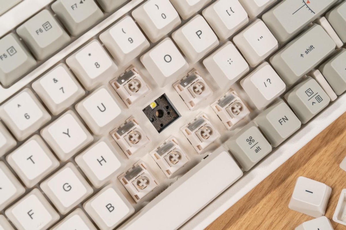 洛斐透明磨砂键盘测评,lofree洛斐机械键盘套装