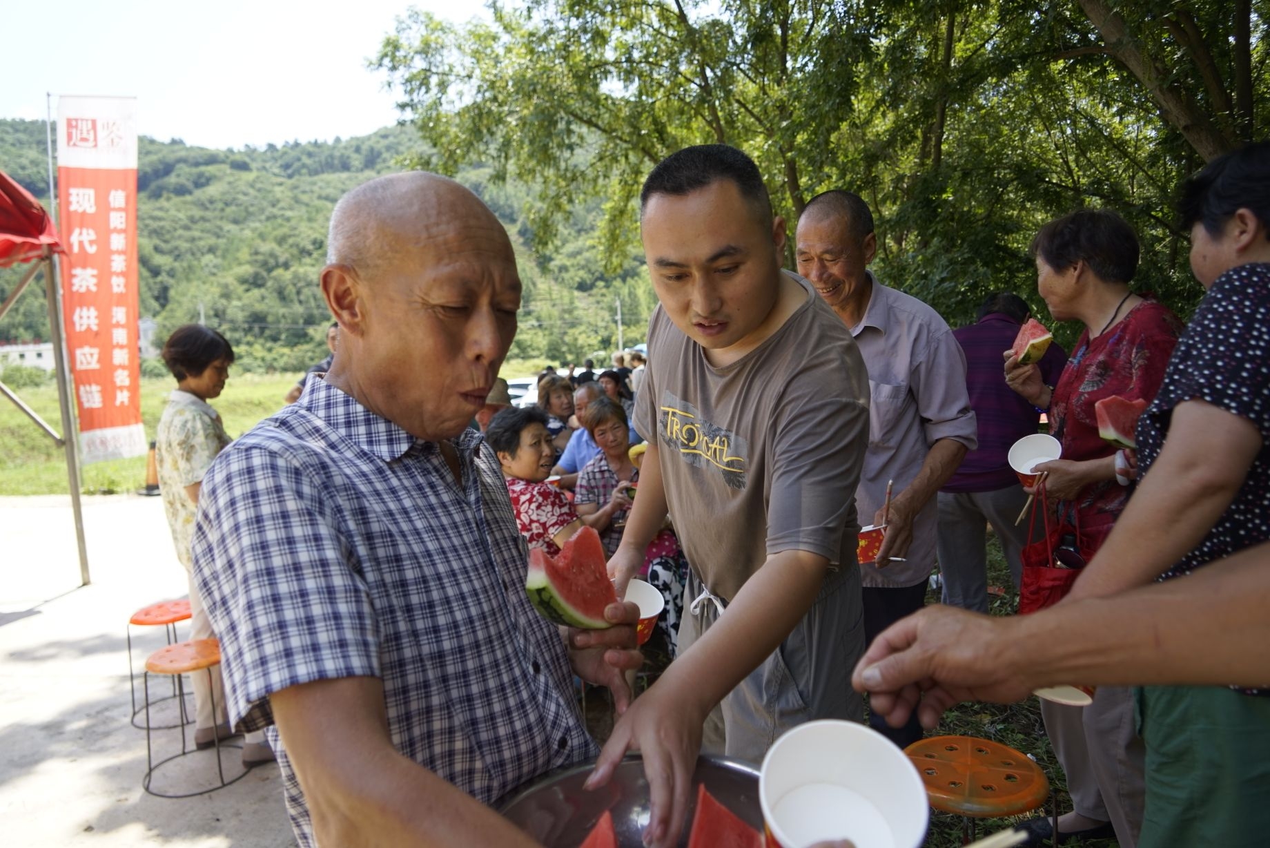文艺轻骑兵信阳||青山苍苍土门粽香