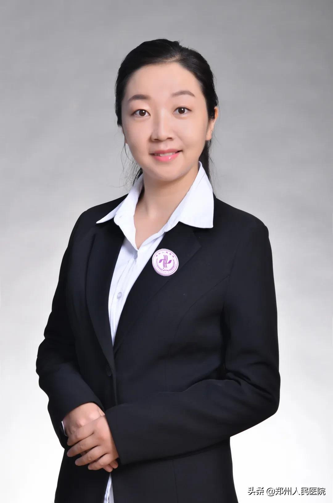 210斤肌肉男减肥成功案例,30斤胖小伙减肥成功变帅气