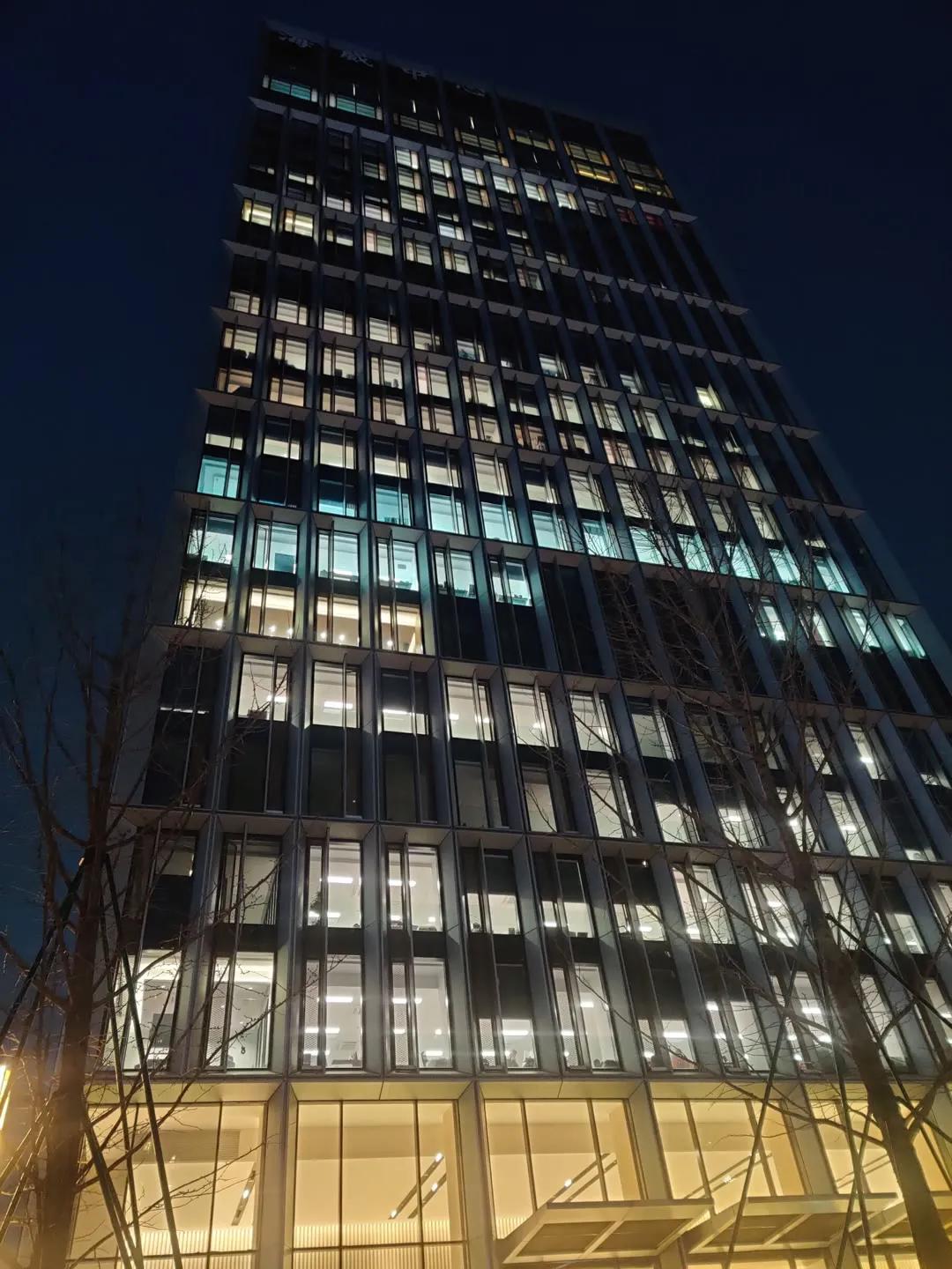 辛选杭州总部大楼的秘密：辛巴和四大徒弟分别在几楼直播？