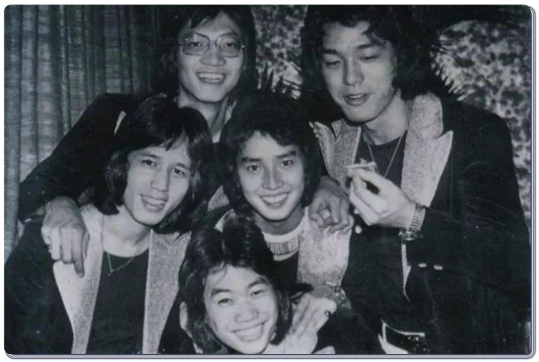 谭咏麟笑唱人生,谭咏麟唱人生的歌