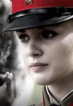 娜塔莎胡一凡,尹凡发现娜塔莎