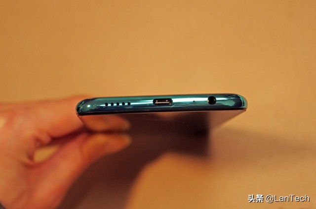 魅族16t详细评测高性价比旗舰手机,魅族16t拥有6.5寸定制级全面屏