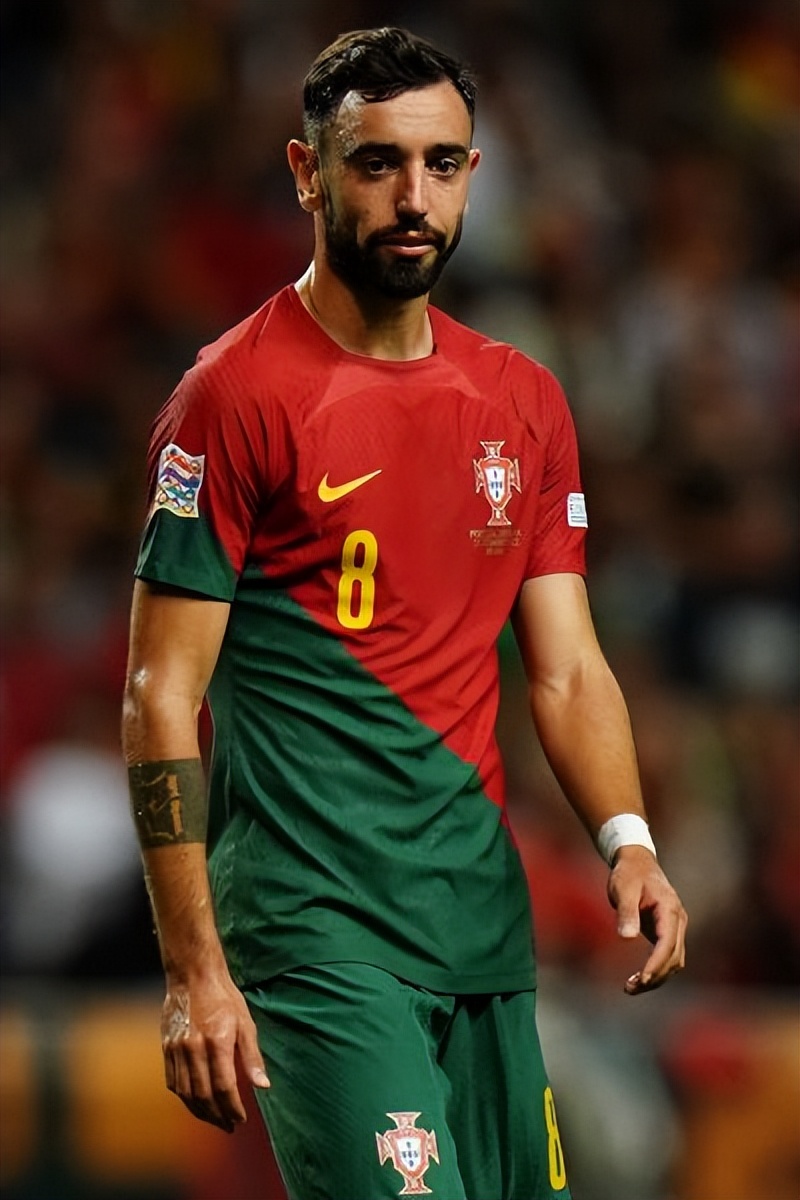 姆巴佩同期数据与梅西c罗对比,espn评nba百大球星前10