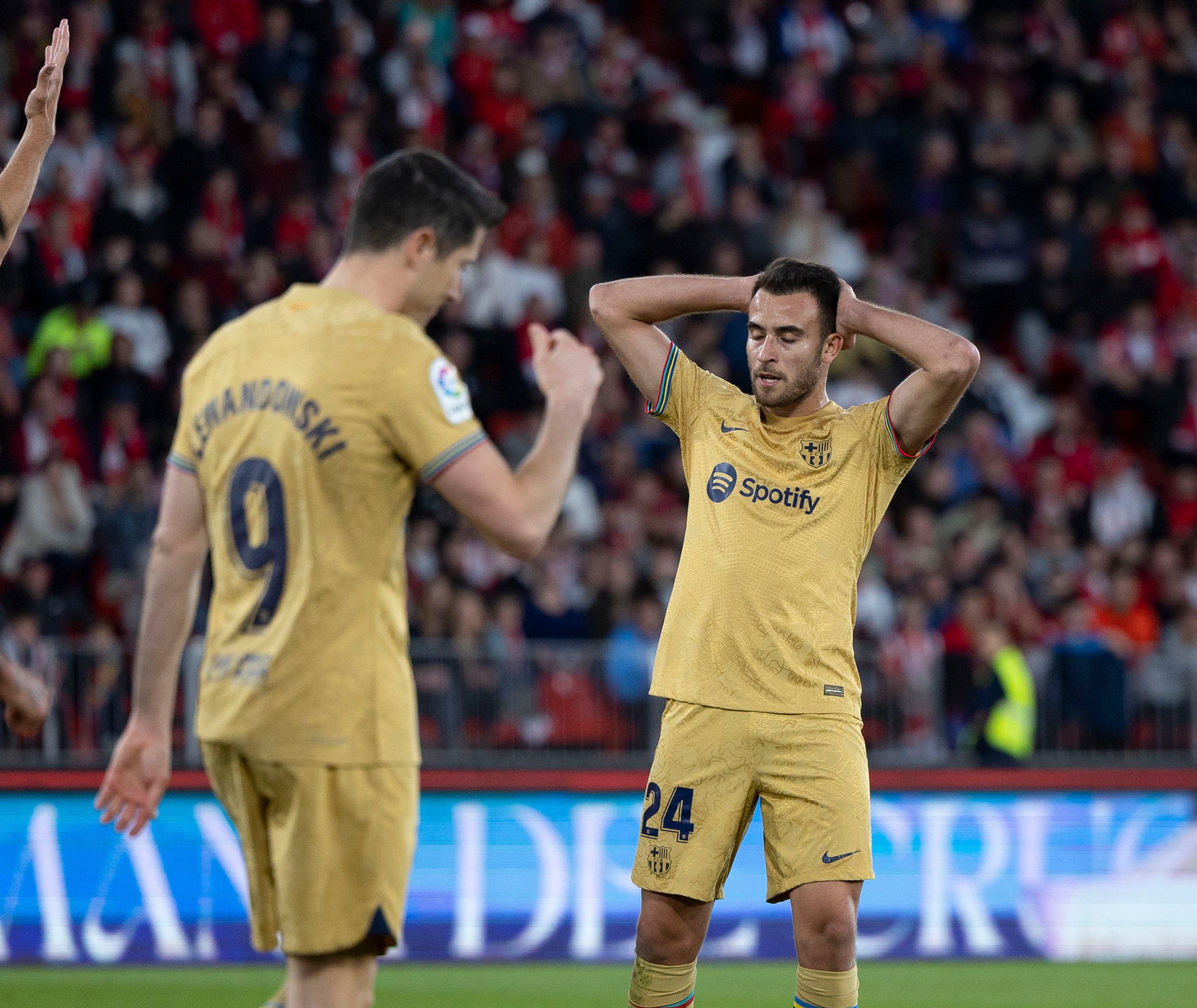 足坛精彩一夜曼城利物浦上演绝杀,足球史上惊天大逆转曼联