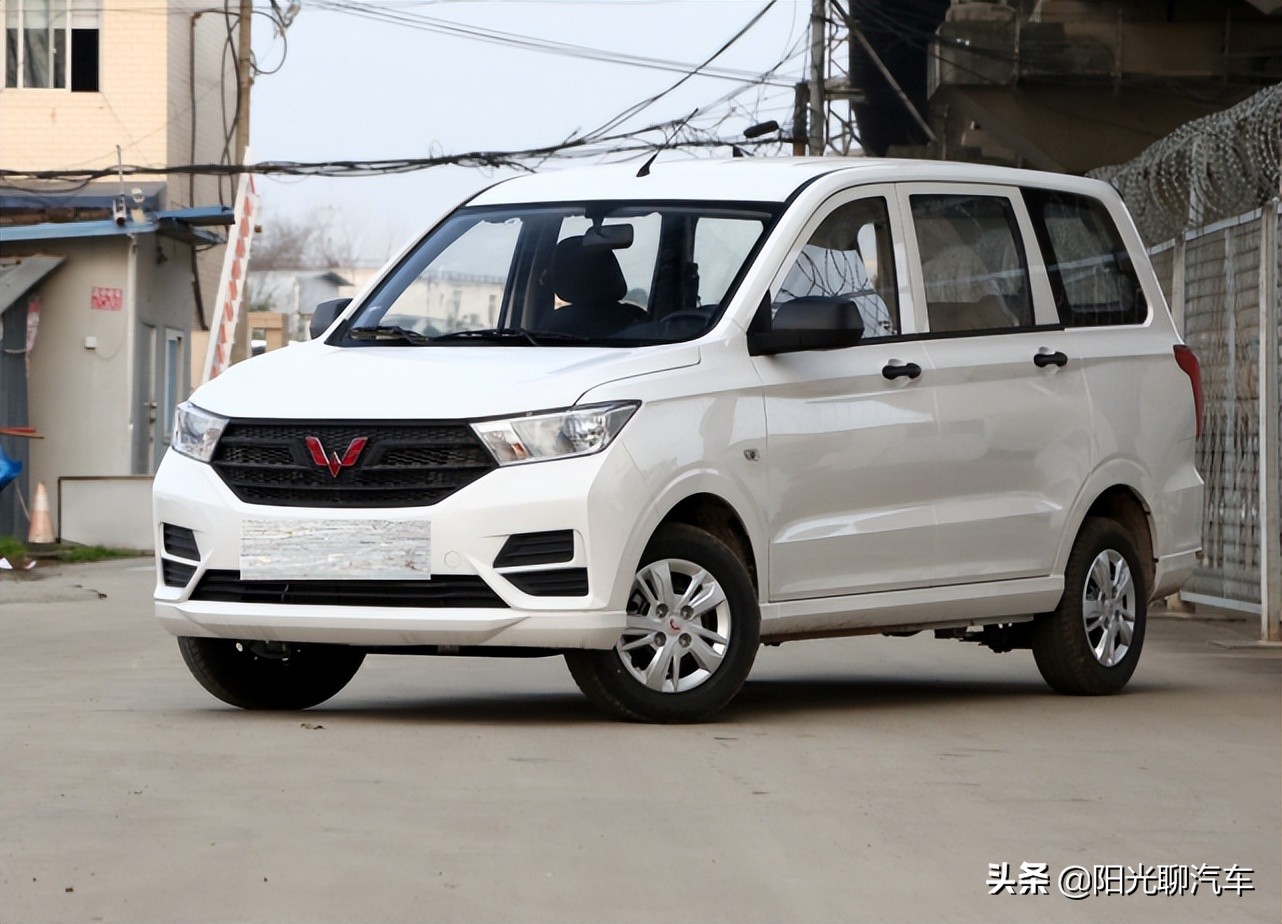 五菱宏光s31.5自吸的动力够不够用,老款五菱宏光有没有涡轮增压