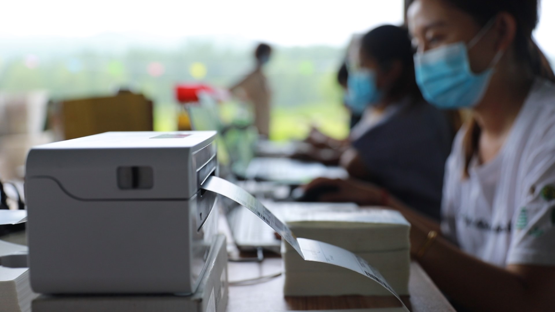 小蜜桃成就大产业系列报道之三：多元畅通的蜜桃营销