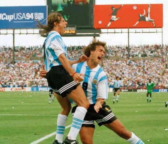 10年阿根廷世界杯七大前锋,世界杯阿根廷所有球员的进球瞬间