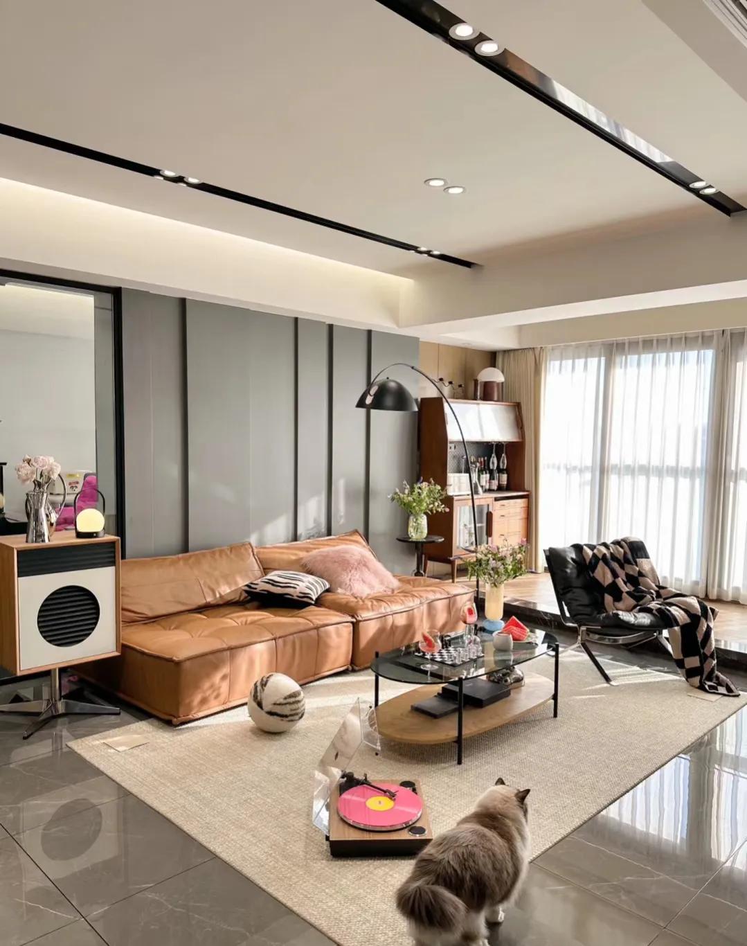 安徽女主晒出自家140㎡的家，全屋没有一丝俗气，堪称装修教科书