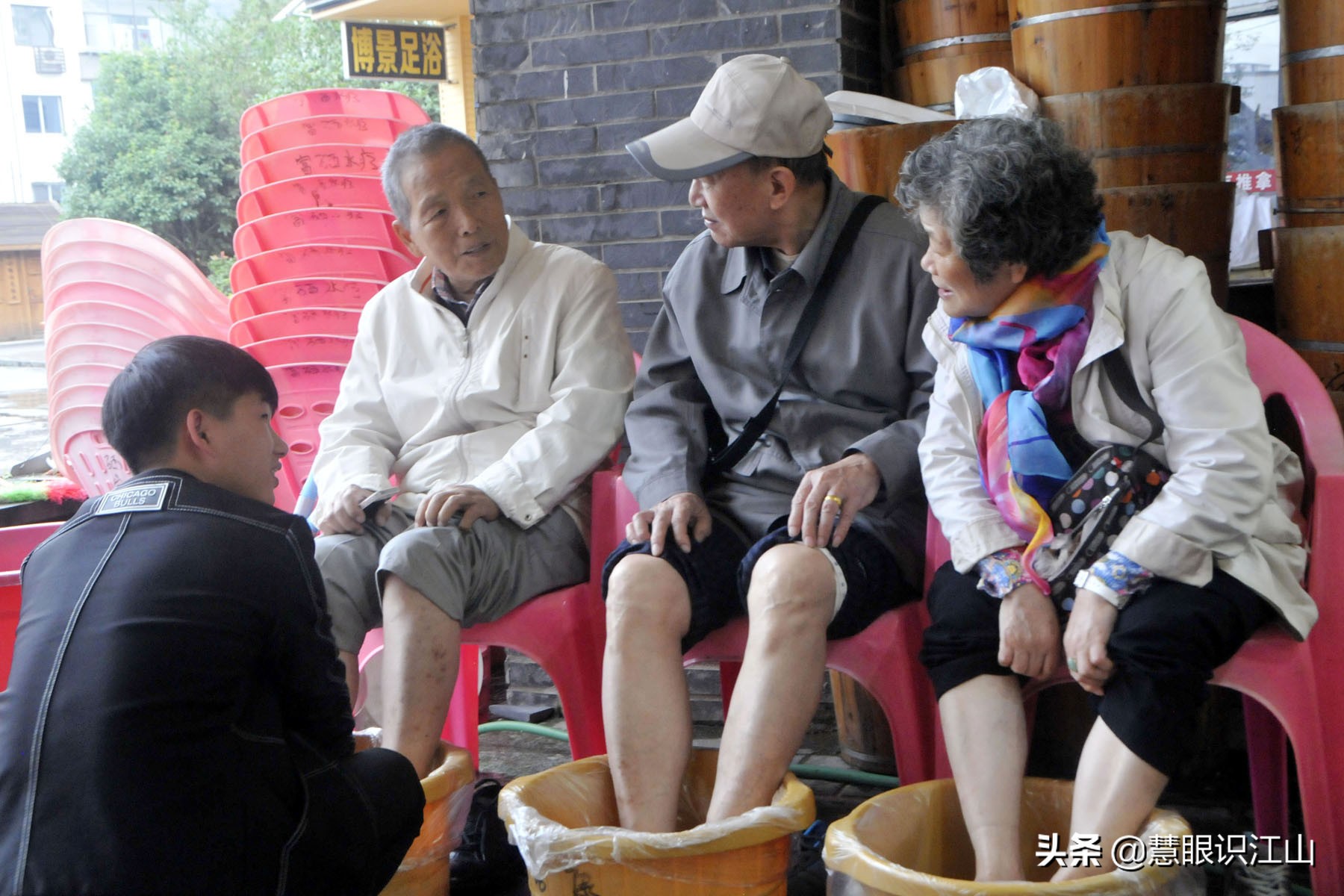 温汤镇万人泡脚,宜春温汤泡脚要多少钱