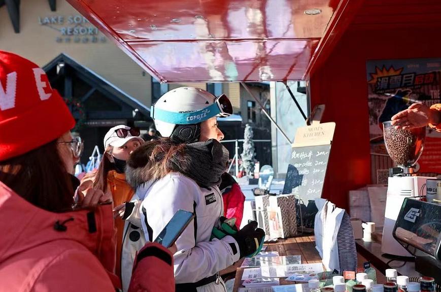 松花湖玩雪,松花湖滑雪活动