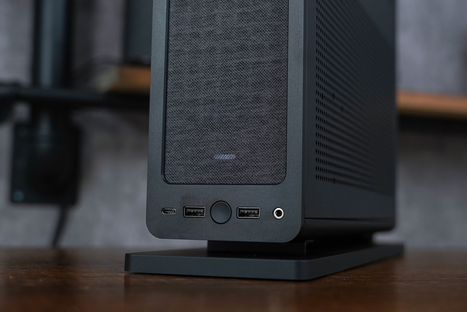 pc桌面软件制作,小型桌面pc