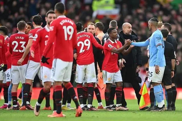 双冠王曼联,曼联双杀曼城索帅