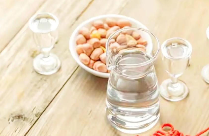 在网上买的酒怎么发货地在河南,网购白酒为啥发货地总在河南