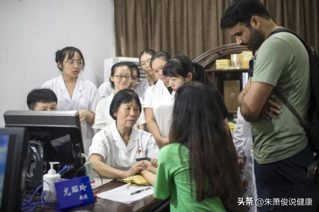 从湖南湘潭走出来的全国名中医,有这样一位著名的中西医妇科专家
