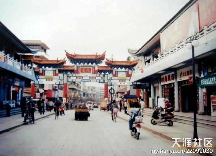 跟随老韩走遍中国,老韩带你逛云南