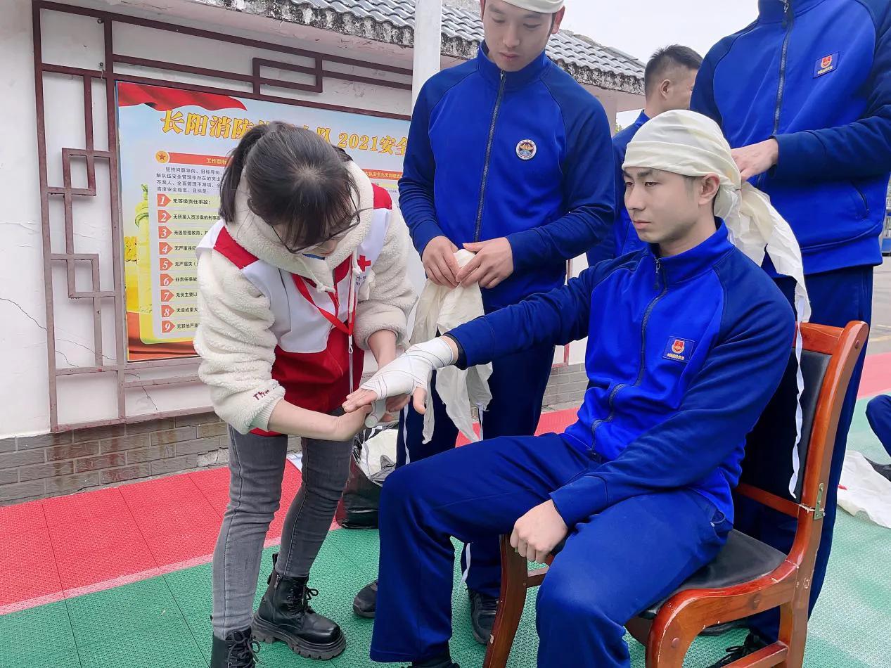 宜昌消防员应急救援,湖北宜昌消防救援最新消息