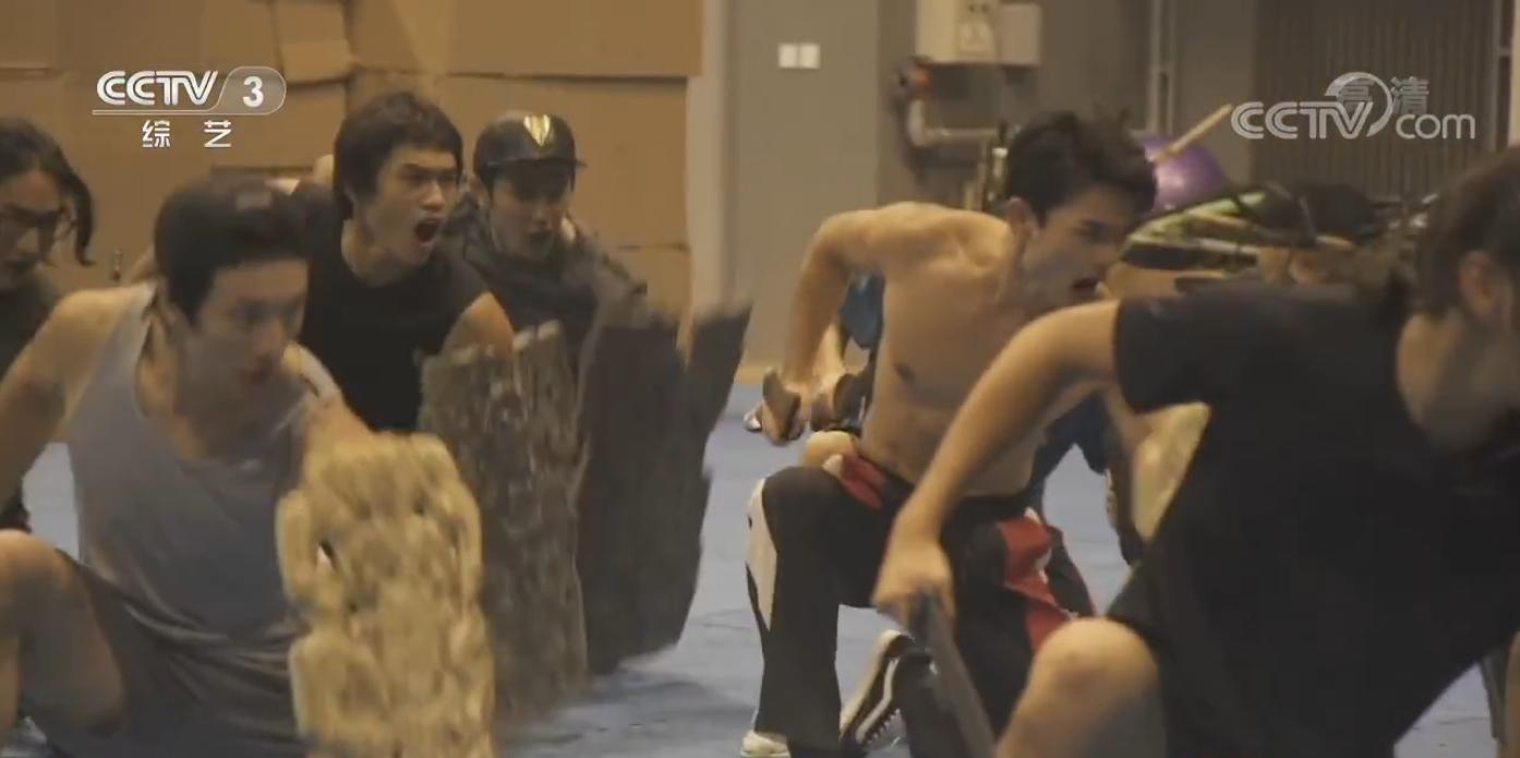 黄渤李雪健妙语连珠完整版,黄渤李雪健封神费翔三部曲