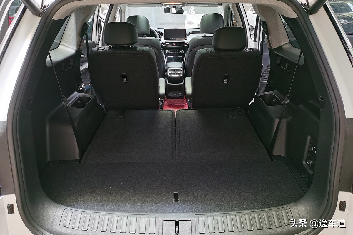 现代二手胜达值不值得买,韩系车真的不保值吗