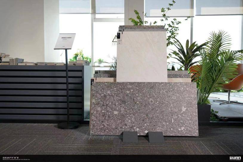 什么原因实体店没生意了,瓷砖实体店现有问题