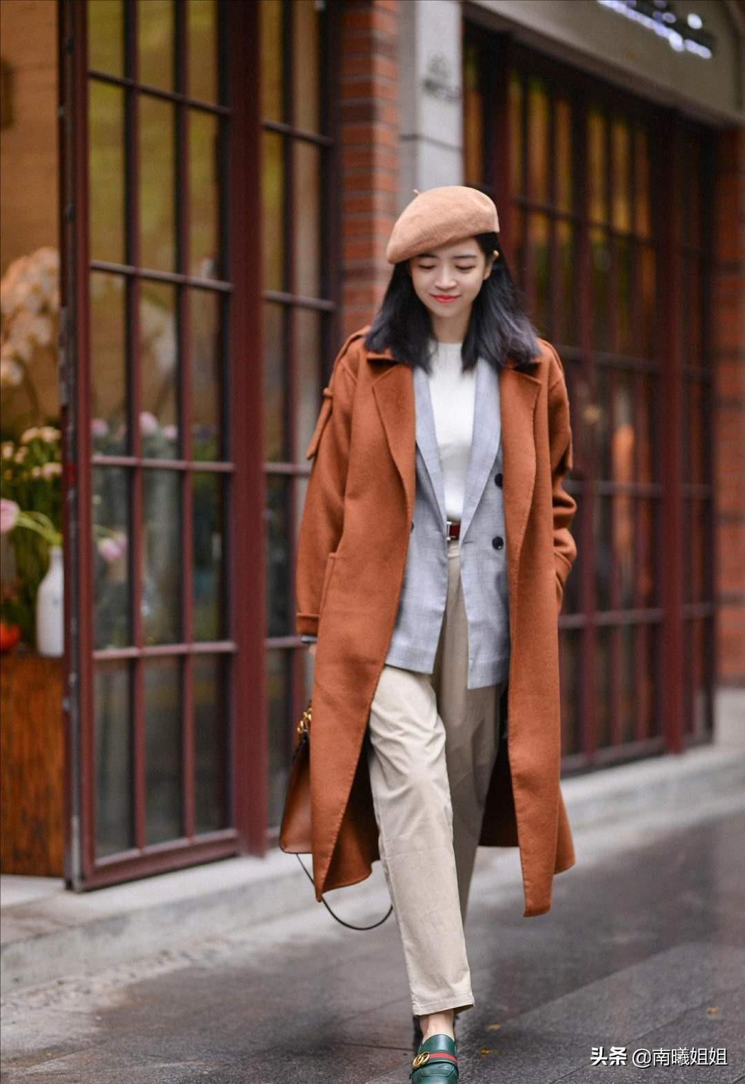 三木妈妈最新穿搭黑大衣,三木妈妈冬装大衣搭配图片