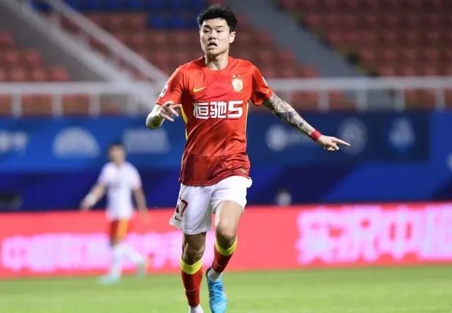 武汉三镇领跑，申花次席，泰山送大连首败，2022中超第5轮