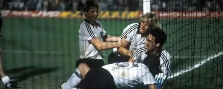 德国世界大战输了服气吗,世界一战德国为什么输的最惨