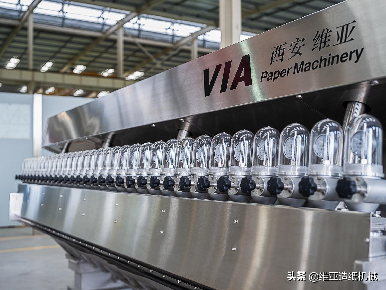 混浆卫生纸造纸机全套设备,造纸机流浆箱有几种款式