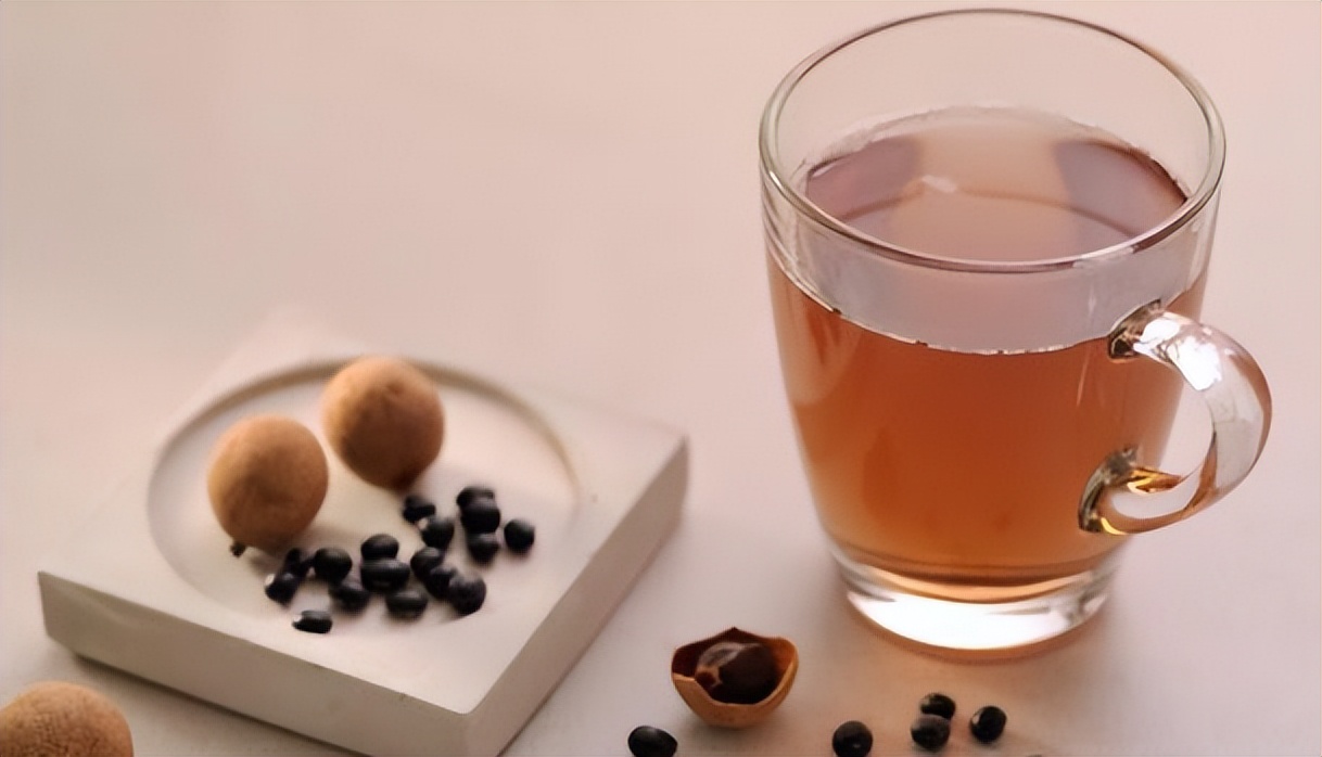 喝枸杞桂圆茶帮助睡眠吗,养生药膳桂圆茶安神助眠益气