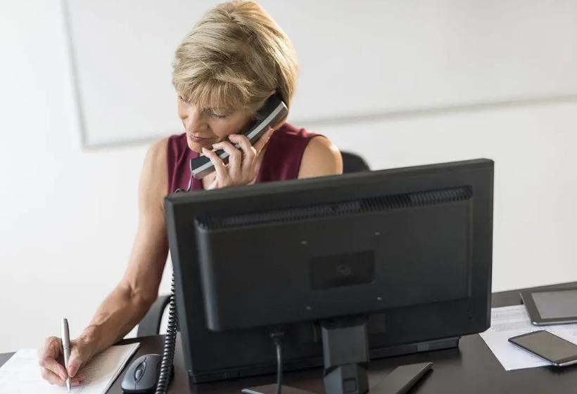 发达国家为什么还在用固定电话,为什么发达国家还流行固定电话