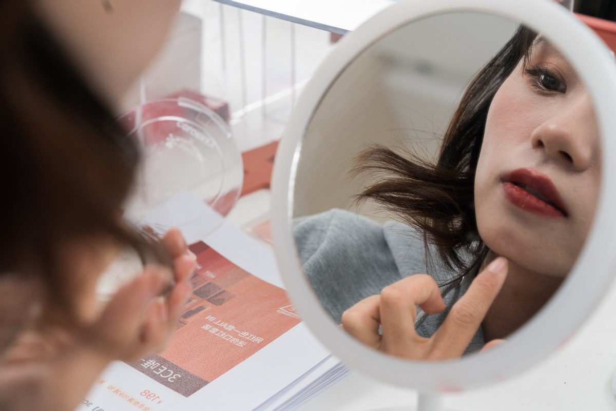 奢侈品市场为什么回暖,奢侈品一直在涨价