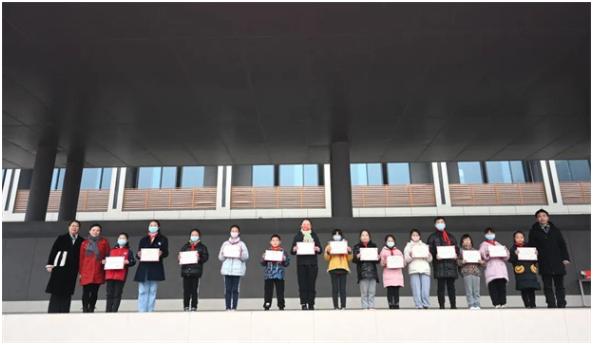 校园那么美带你去看看——眉山天府一中开展校园小导游选拔活动