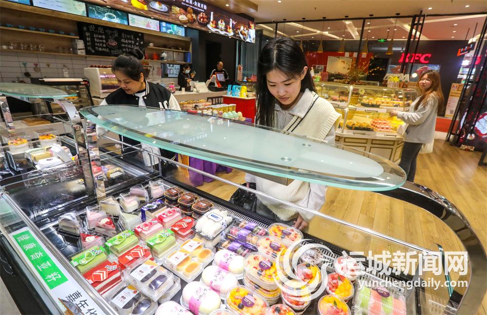 盐湖北相：主攻“青春经济”